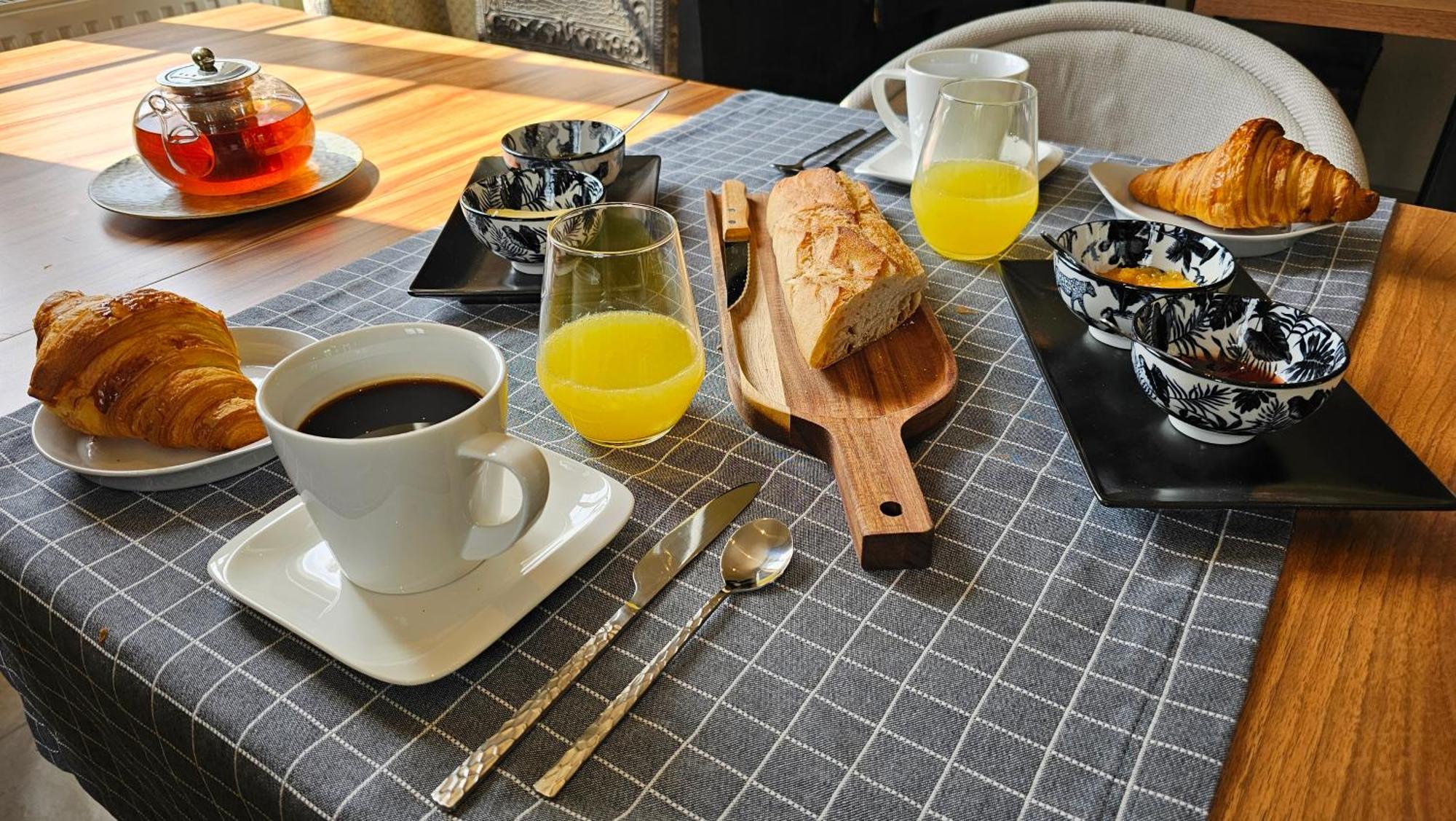 Maison D'Hotes Cafe Bulle Jonquery Екстериор снимка